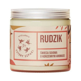 Naturalna świeca sojowa RUDZIK o korzennym aromacie. Otul się ciepłem przypraw i stwórz przytulny nastrój w swoim domu.